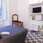 Domus Aurea 4* روما