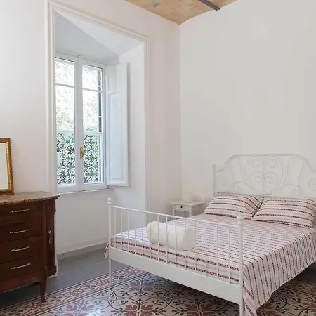 Bed and Breakfast Domus Aurea 4*