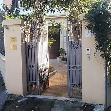 Domus Aurea 4*