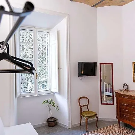 Domus Aurea 4*