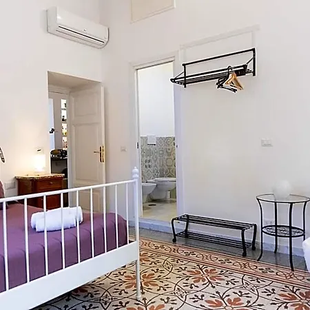 B&B Domus Aurea