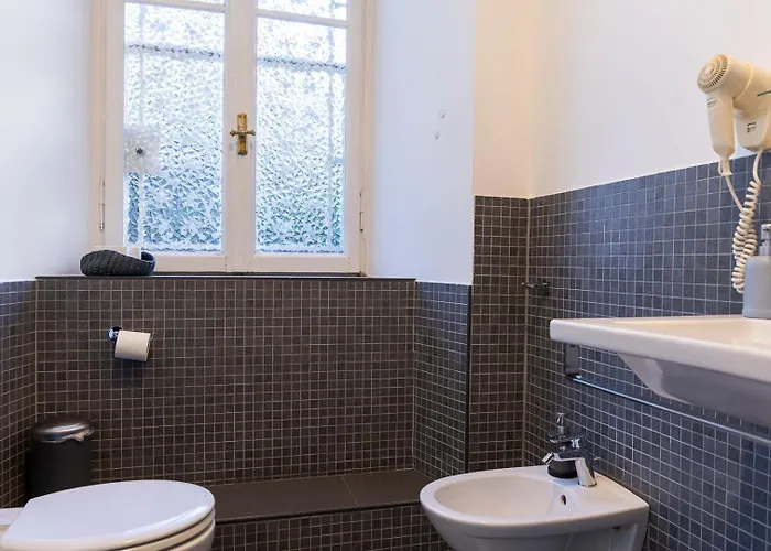 Nocleg ze śniadaniem Domus Aurea 4*