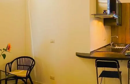 Nocleg ze śniadaniem Domus Aurea 4*